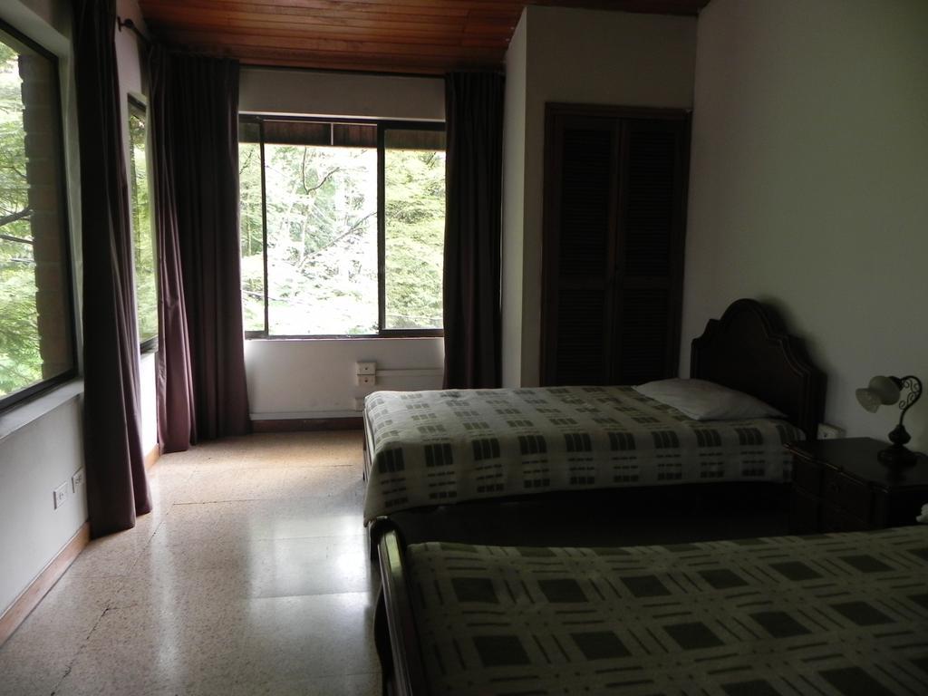 Hostal Tamarindo Itagui Room photo